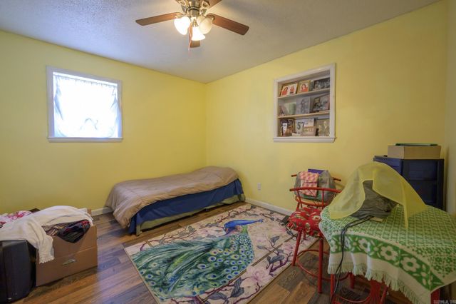 315 Blake Drive, Mena, AR 71953