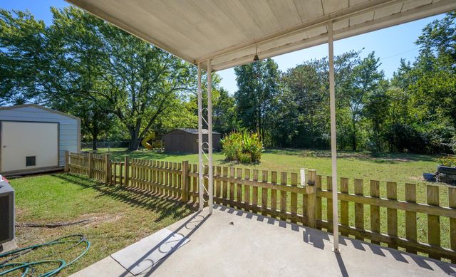 315 Blake Drive, Mena, AR 71953