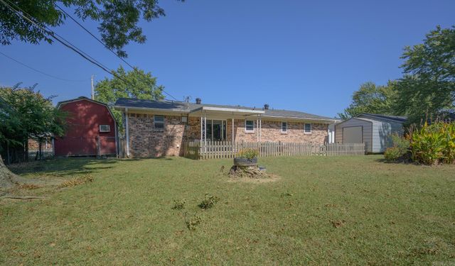 315 Blake Drive, Mena, AR 71953