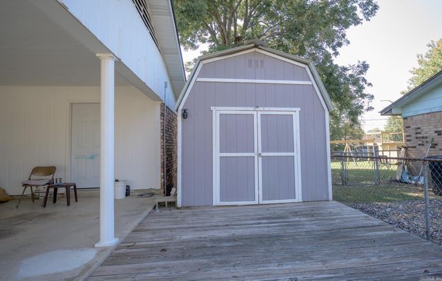 315 Blake Drive, Mena, AR 71953