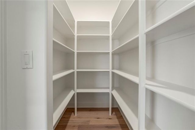 28501 W 161st Terrace, Gardner, KS 66030