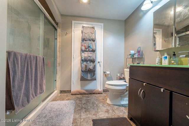 2043 Douglass Blvd APT 21, Louisville, KY 40205