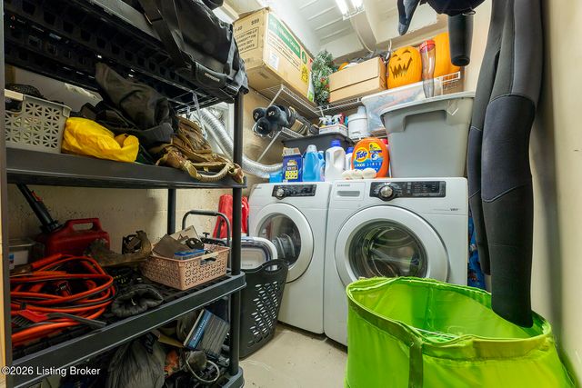 2043 Douglass Blvd APT 21, Louisville, KY 40205