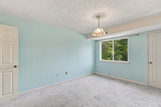 175 Littleton Road B6, Chelmsford, MA 01824