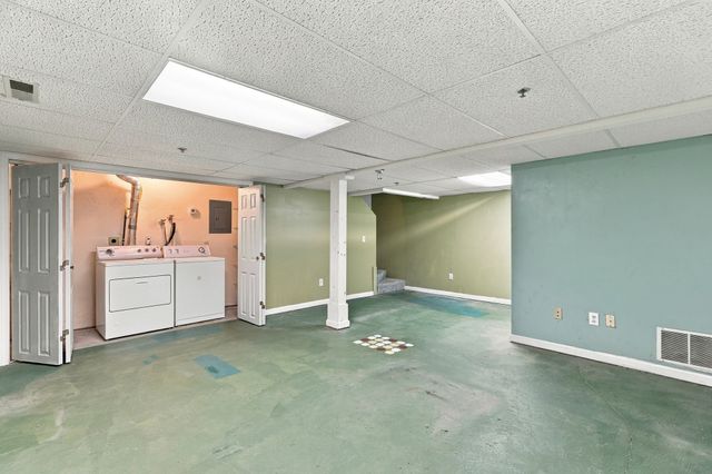 175 Littleton Road B6, Chelmsford, MA 01824