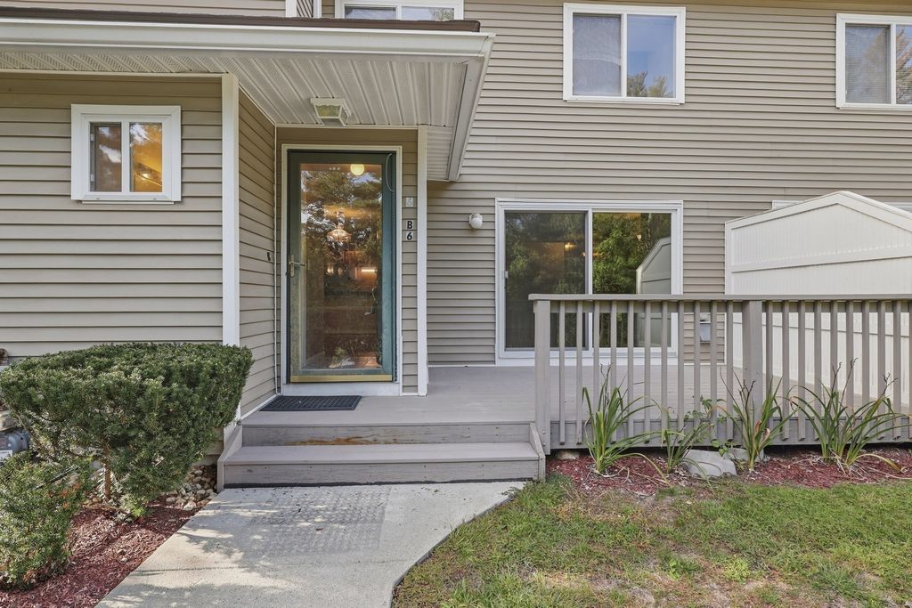 175 Littleton Road B6, Chelmsford, MA 01824