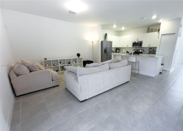 26486 SW 148th Ct, Homestead, FL 33032