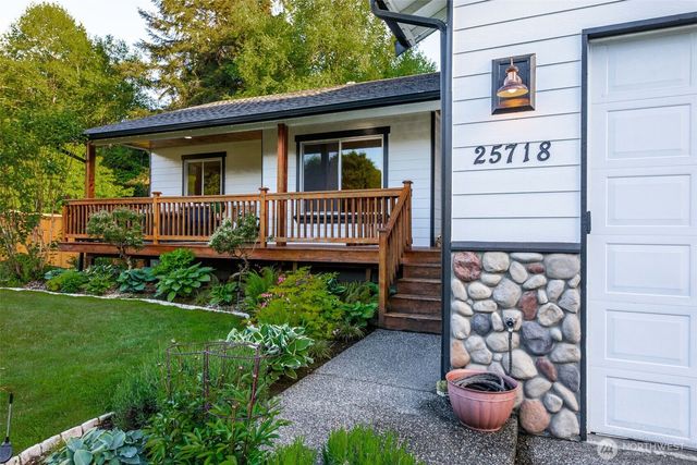 25718 44th Avenue NE, Arlington, WA 98223