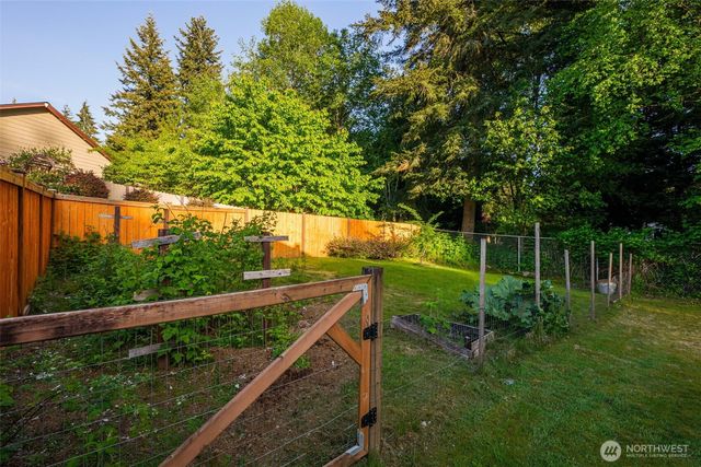 25718 44th Avenue NE, Arlington, WA 98223