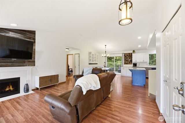 25718 44th Avenue NE, Arlington, WA 98223