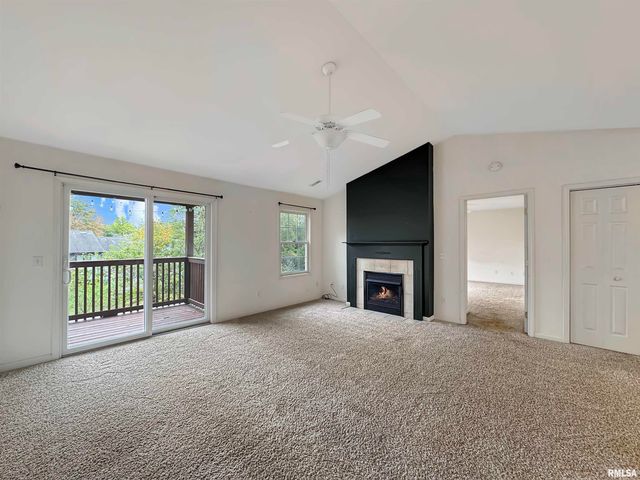 936 W TRAILCREEK Drive, Peoria, IL 61614