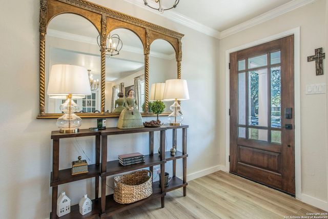 2731 Hopeton Drive, San Antonio, TX 78230