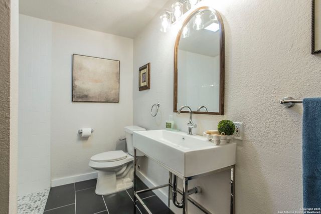 2731 Hopeton Drive, San Antonio, TX 78230