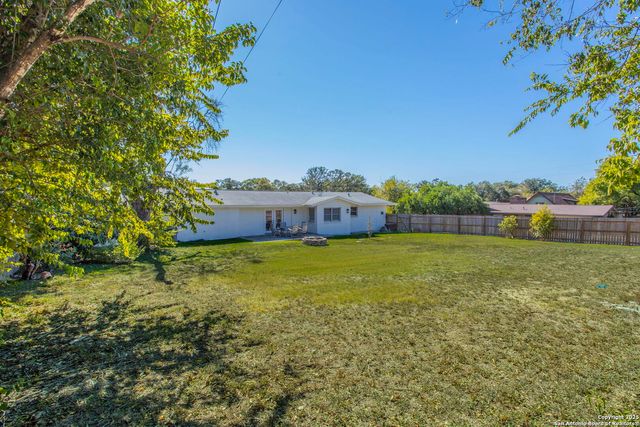 2731 Hopeton Drive, San Antonio, TX 78230