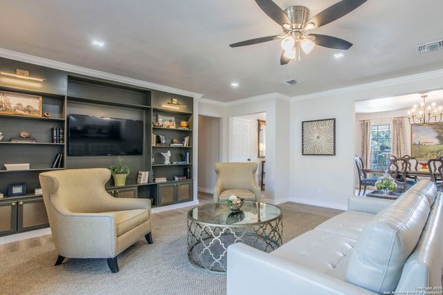 2731 Hopeton Drive, San Antonio, TX 78230