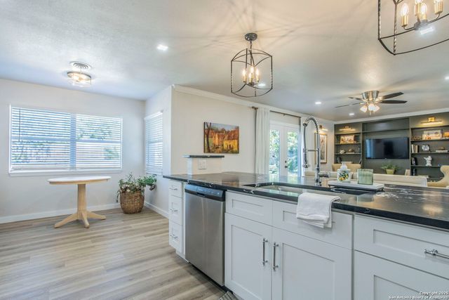 2731 Hopeton Drive, San Antonio, TX 78230