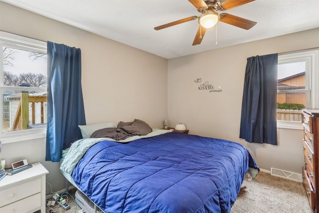 2924 Kinsey Avenue, Des Moines, IA 50317