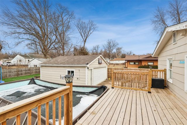 2924 Kinsey Avenue, Des Moines, IA 50317