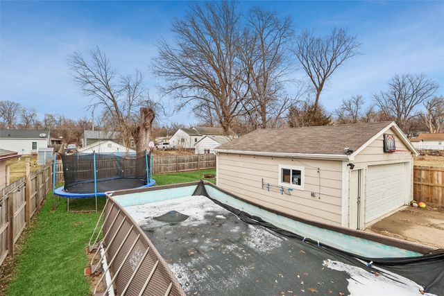 2924 Kinsey Avenue, Des Moines, IA 50317