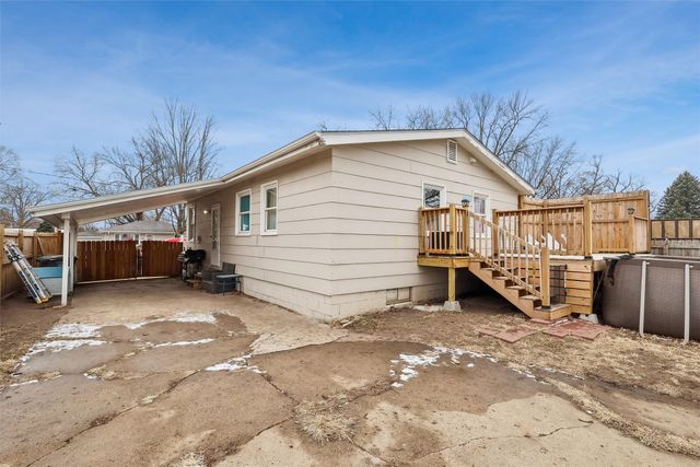 2924 Kinsey Avenue, Des Moines, IA 50317