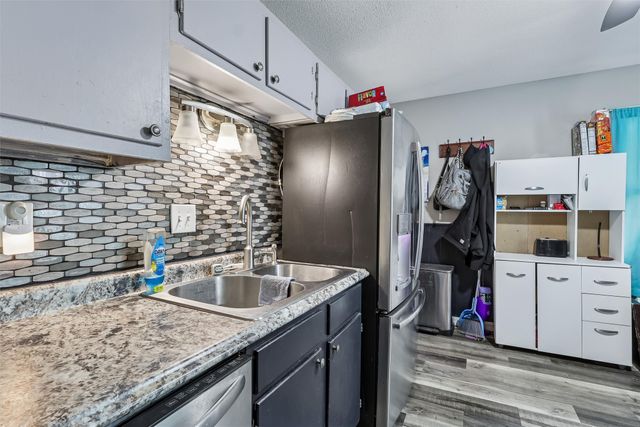 2924 Kinsey Avenue, Des Moines, IA 50317