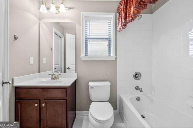 1090 Krobot Way, Alpharetta, GA 30004