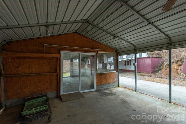 175 & 179 River Lane, Canton, NC 28716