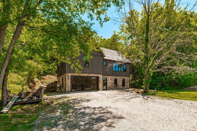 1506 Rock Springs Rd, Bethpage, TN 37022