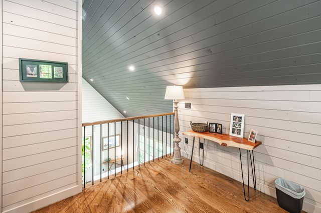 1506 Rock Springs Rd, Bethpage, TN 37022