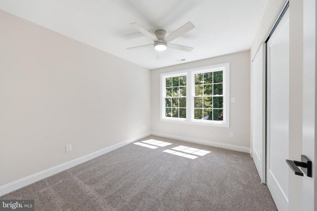 55 CLINTON AVE, Mantua, NJ 08051