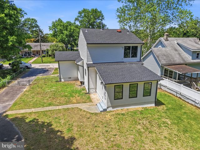 55 CLINTON AVE, Mantua, NJ 08051