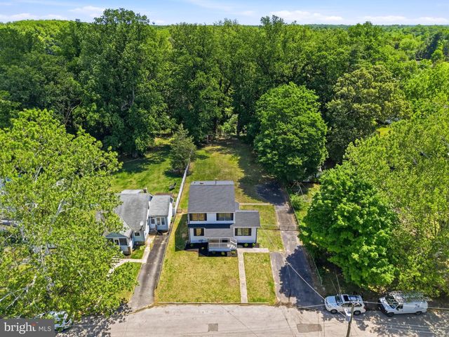 55 CLINTON AVE, Mantua, NJ 08051