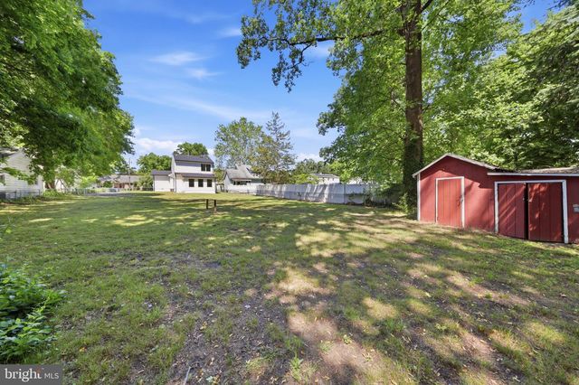 55 CLINTON AVE, Mantua, NJ 08051