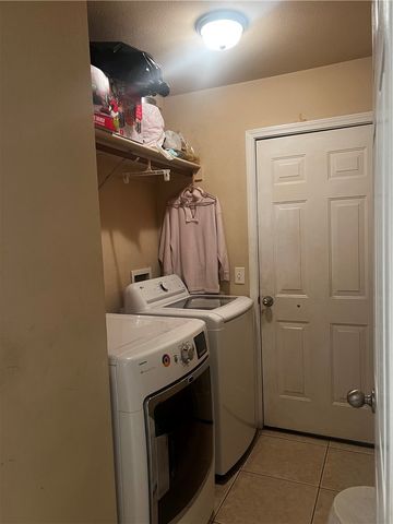 723 Cascade Circle, Springdale, AR 72764