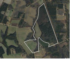 1957 Green Sea Rd., Green Sea, SC 29545