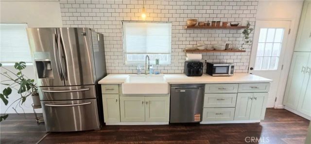 1301 Stone South, Los Angeles, CA 90063