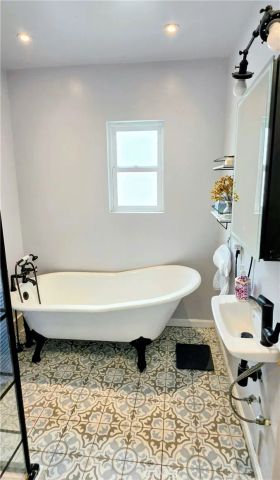 1301 Stone South, Los Angeles, CA 90063