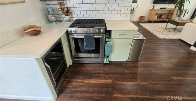 1301 Stone South, Los Angeles, CA 90063