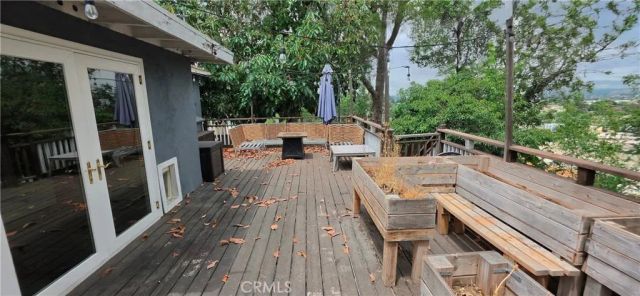 1301 Stone South, Los Angeles, CA 90063
