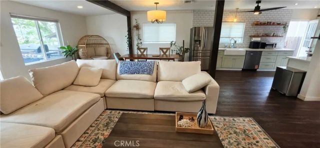 1301 Stone South, Los Angeles, CA 90063