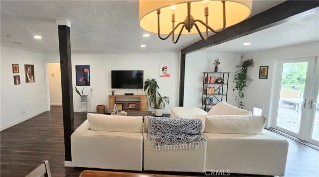 1301 Stone South, Los Angeles, CA 90063