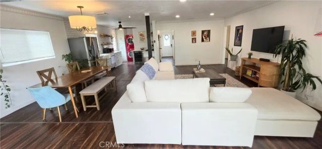 1301 Stone South, Los Angeles, CA 90063