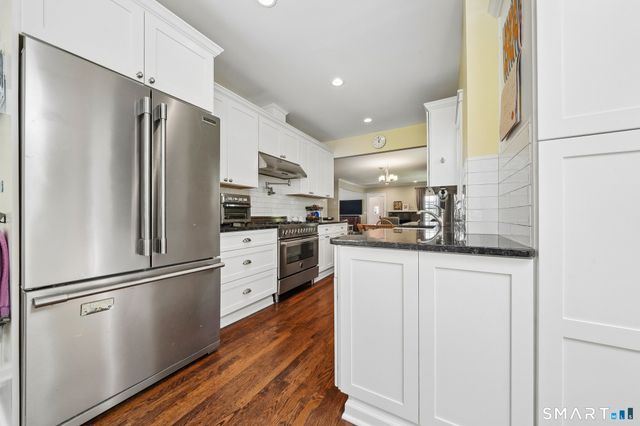 761 Den Road, Stamford, CT 06903