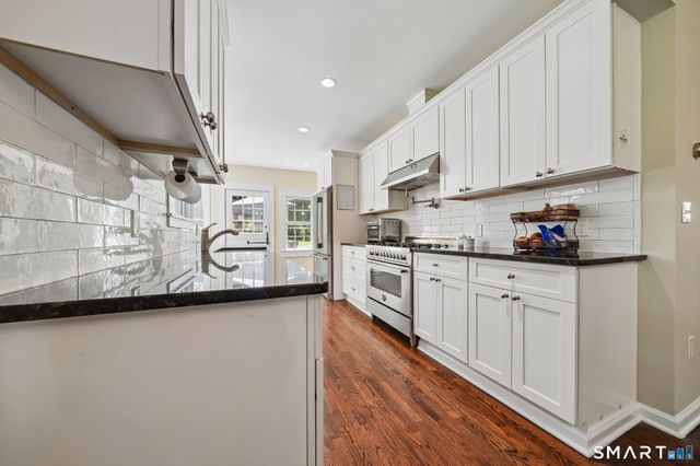 761 Den Road, Stamford, CT 06903