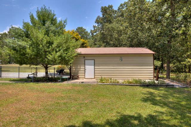 172 Heatleys End Road, Santee, SC 29142