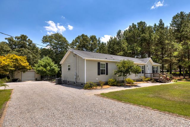 172 Heatleys End Road, Santee, SC 29142
