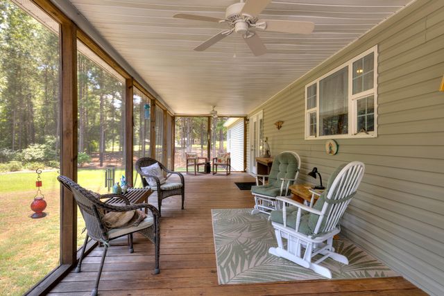 172 Heatleys End Road, Santee, SC 29142