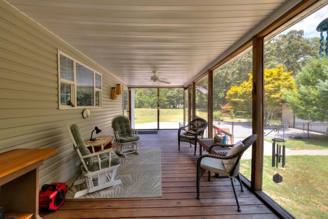 172 Heatleys End Road, Santee, SC 29142