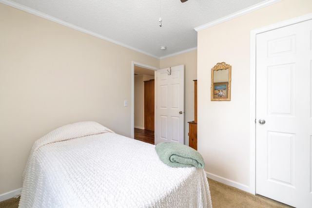 172 Heatleys End Road, Santee, SC 29142