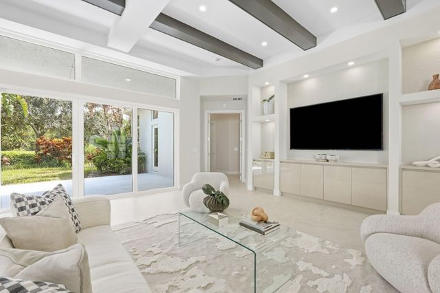 7695 VILLA D ESTE Way, Delray Beach, FL 33446